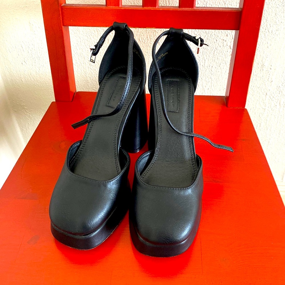 Topshop leather heels (never worn!)